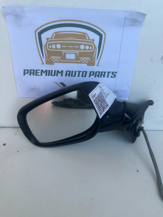 2008  E150 Left Door Mirror