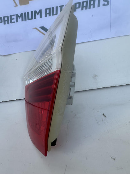 2006   Right Boot Light