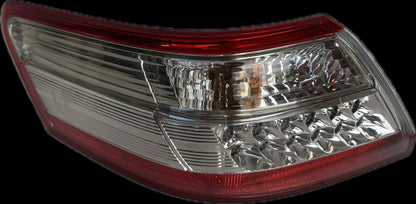 2010   Left Taillight