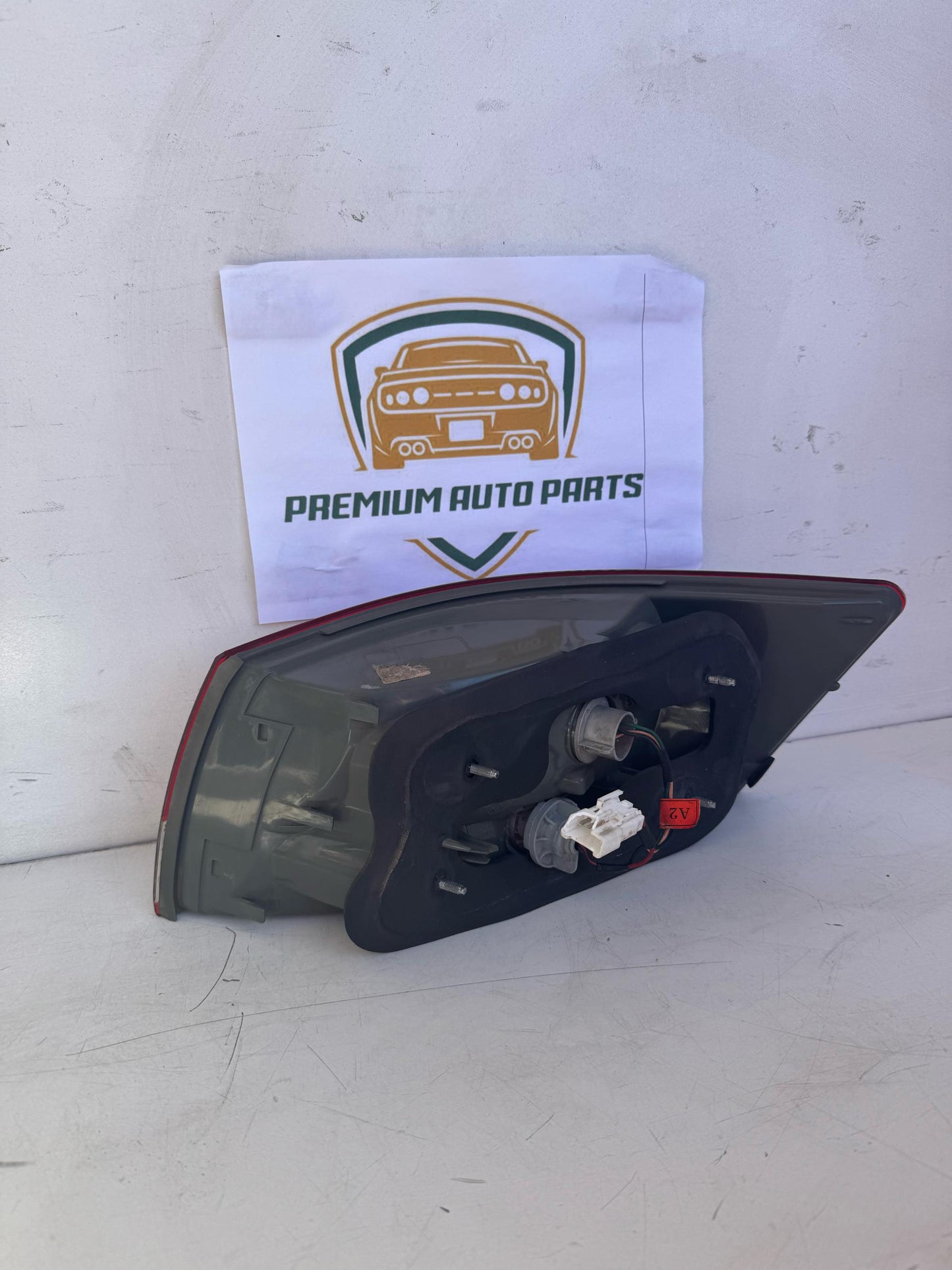 2008 Hyundai Sonata NF Left Taillight