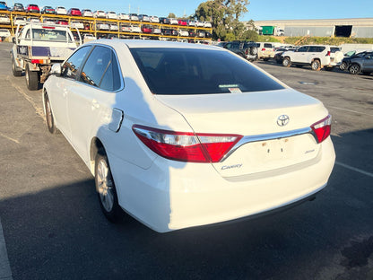 Toyota 
Camry