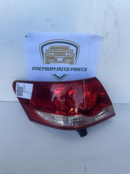 2007  V40 Left Taillight