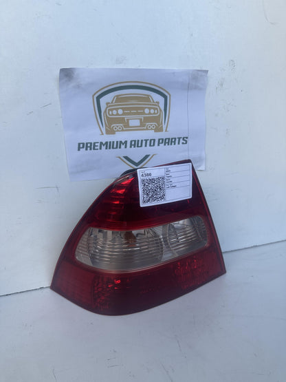 2003  E120 Left Taillight