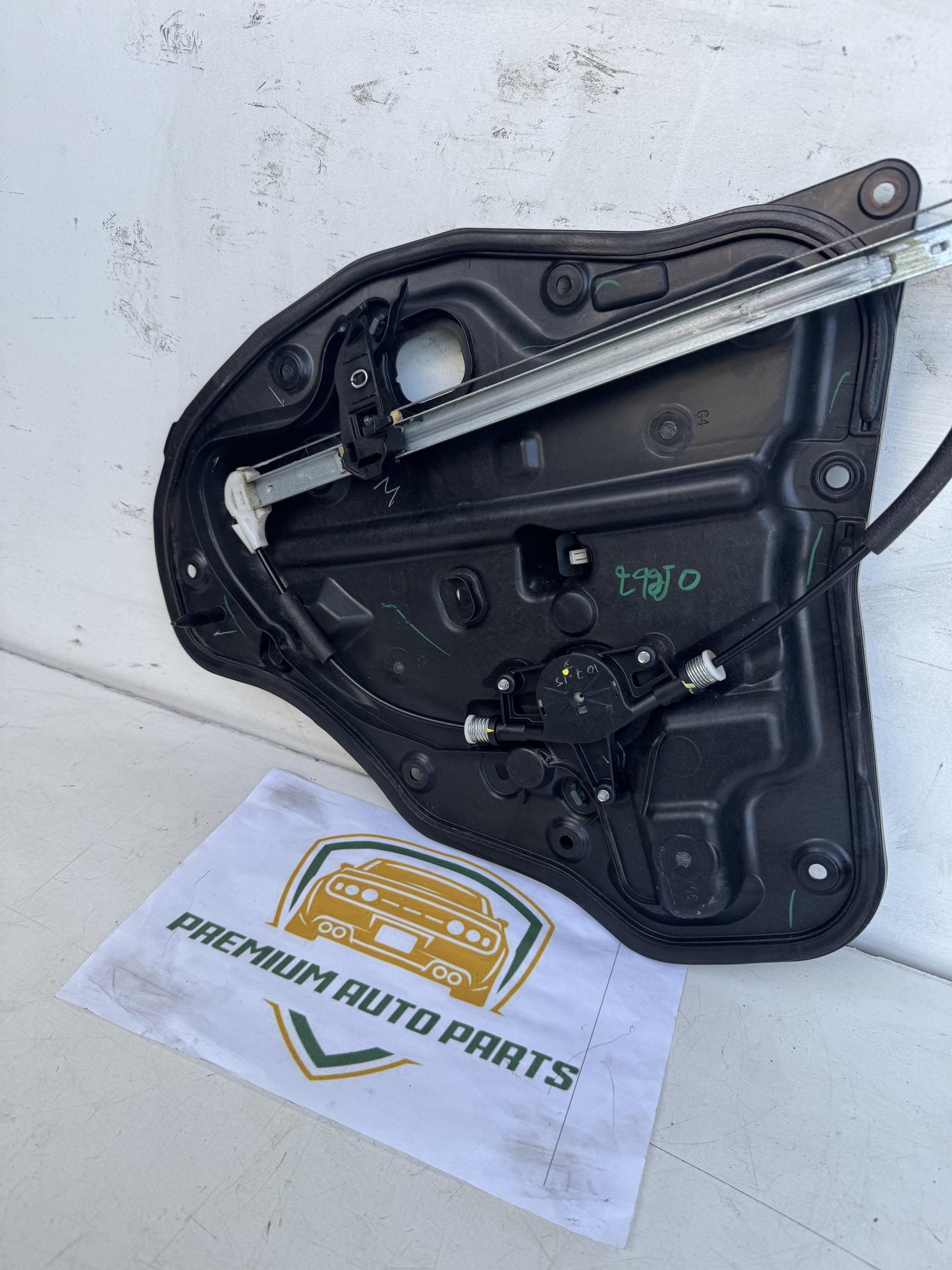 2015   Right Rear Window Regulator/Motor