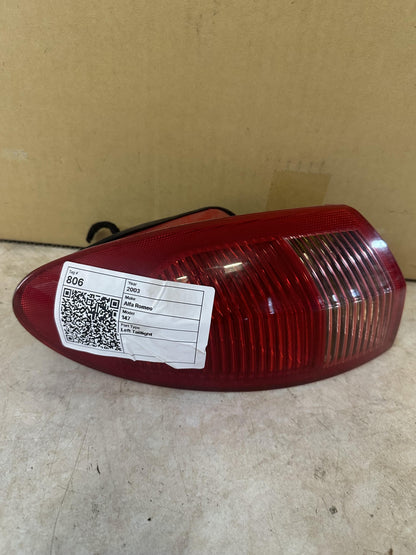 2003  147 Left Taillight