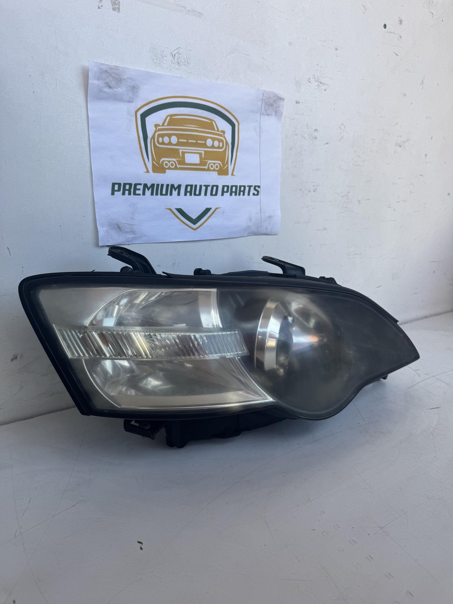 2006 Right Headlight