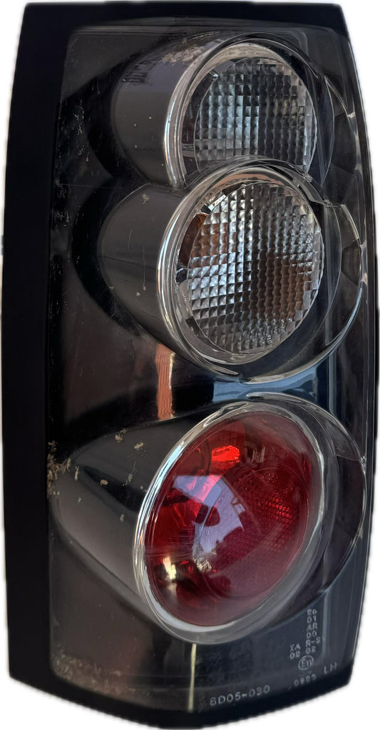 2004 Holden Commodore Left Taillight