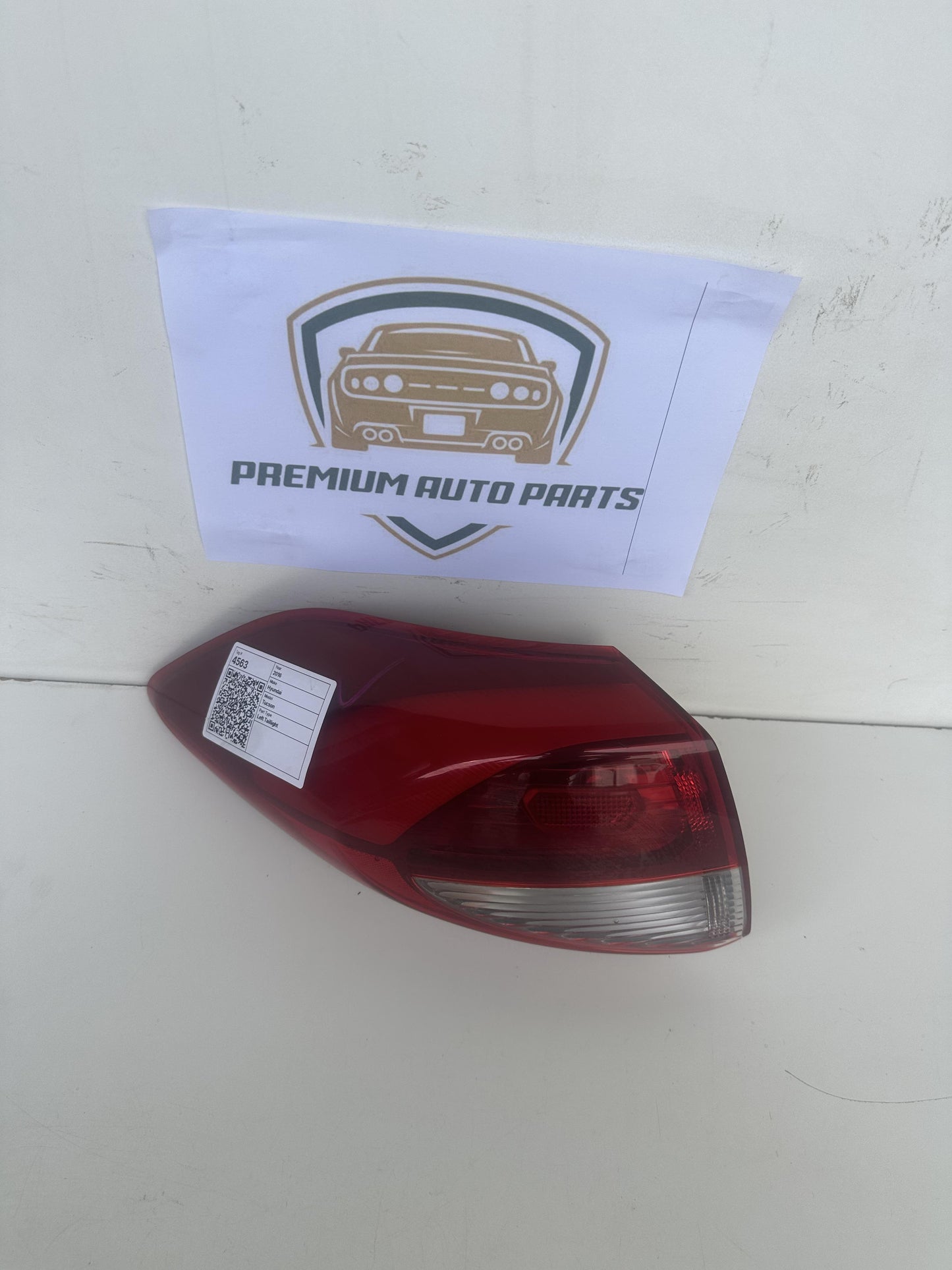 2016  TL Left Taillight