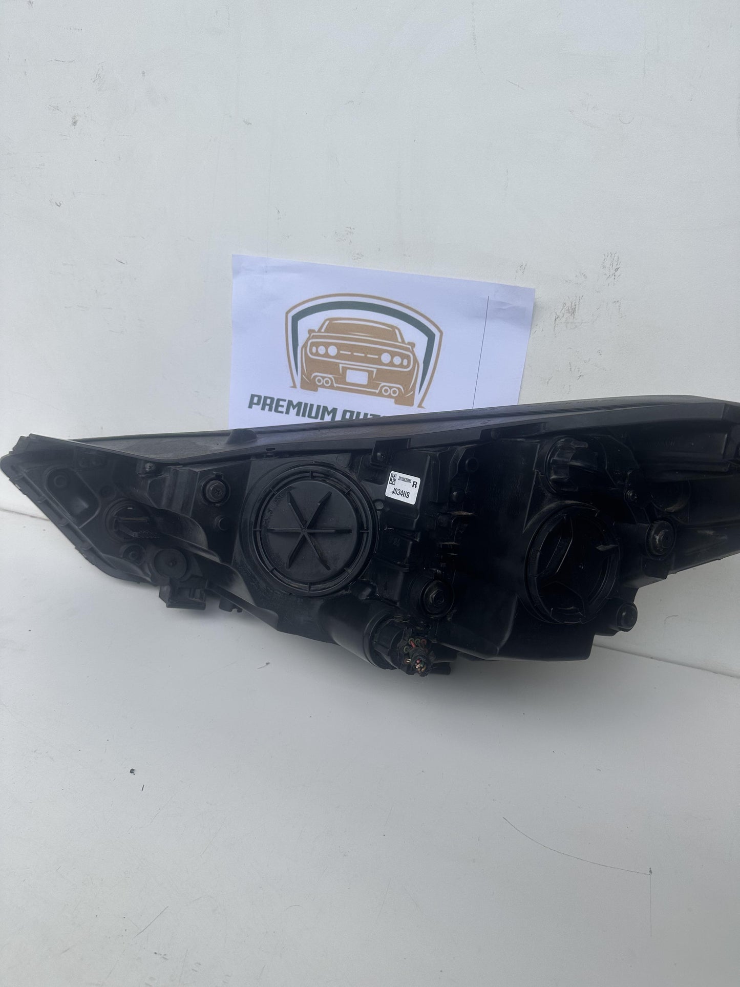2016  TL Right Headlight