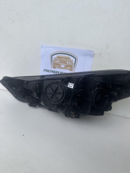 2016  TL Right Headlight