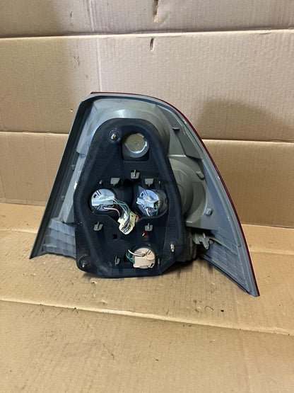 2006  E120 Left Taillight