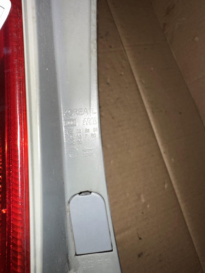 2010  I30 Left Taillight
