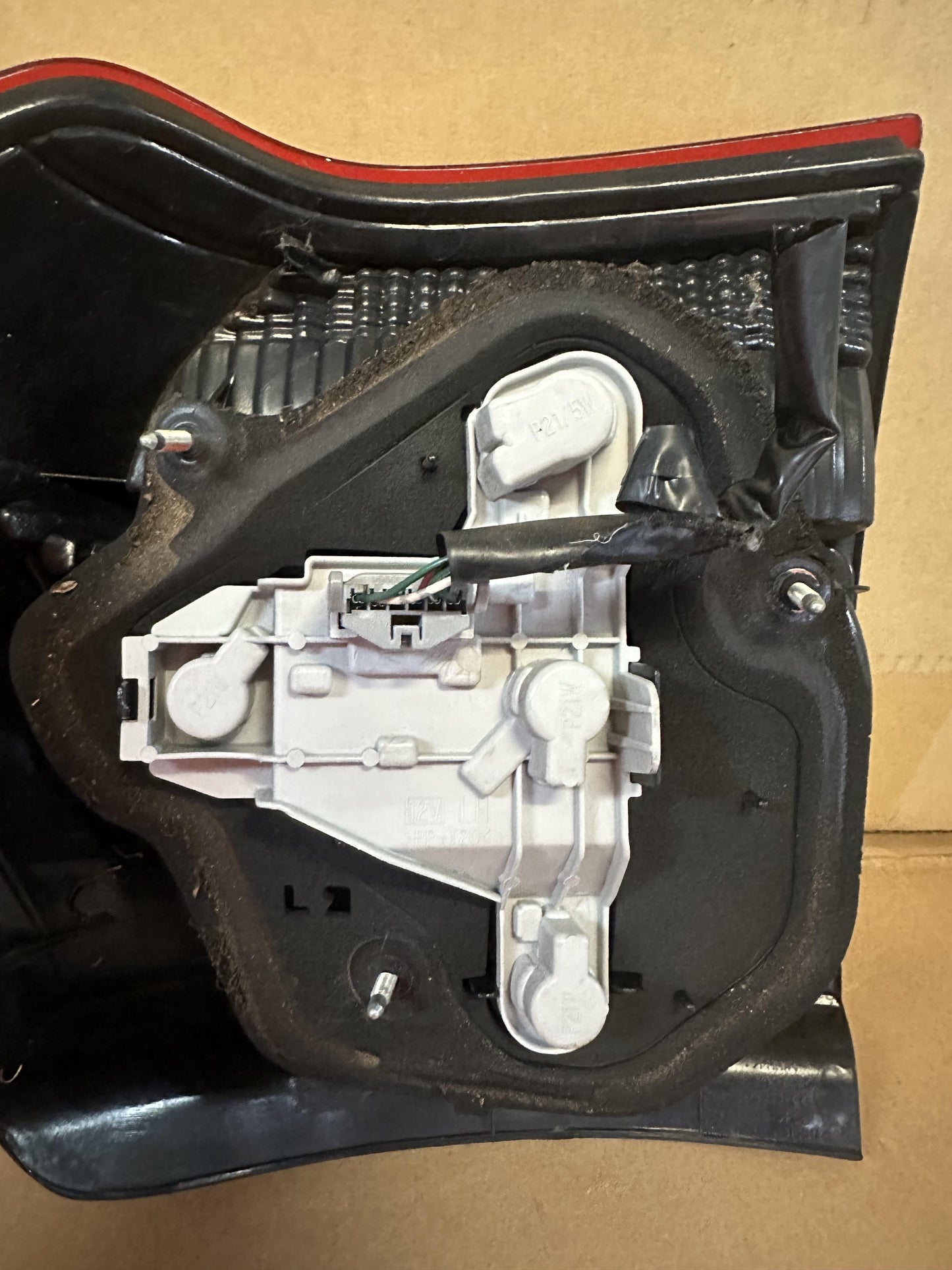2007  Corolla Left Taillight