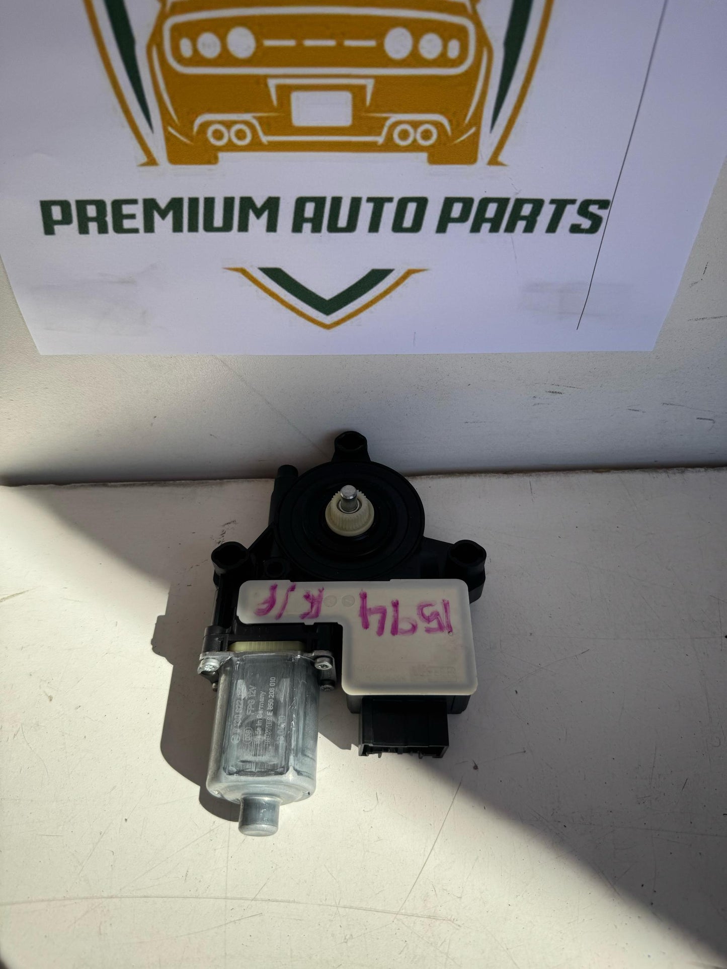 2019   Right Front Window Regulator/Motor