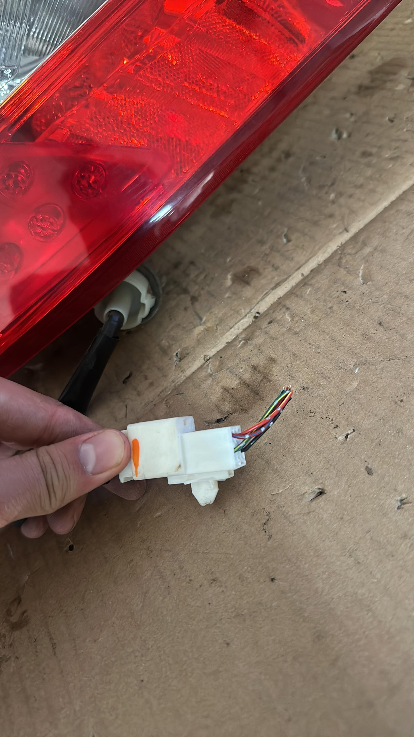 2008   Left Taillight