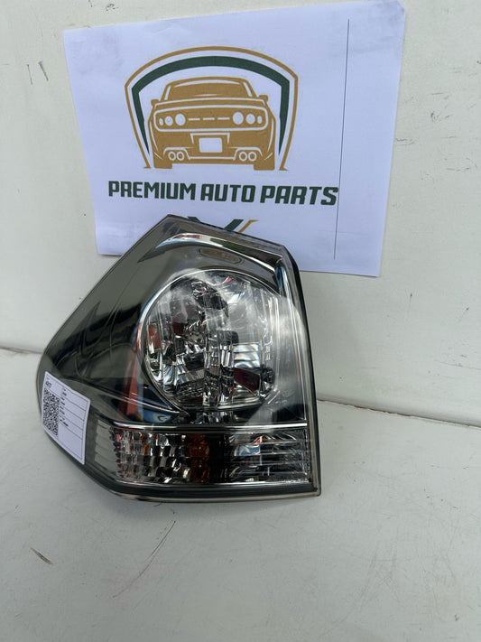 2008  U30 Left Taillight
