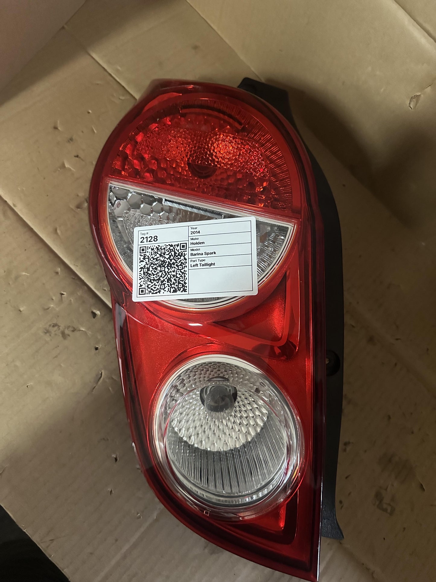 2014  MJ Left Taillight