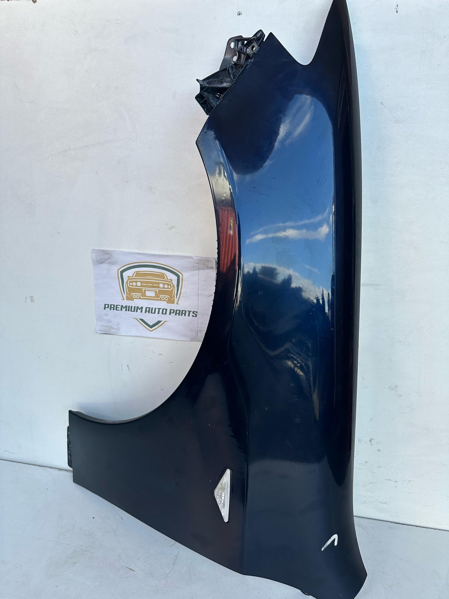 2011 Ford Falcon Left Front Guard