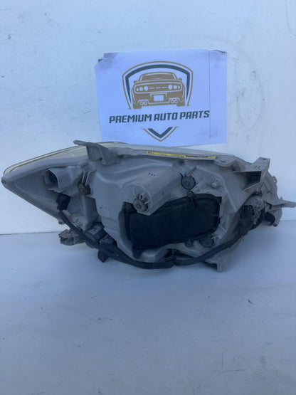2007  V40 Left Headlight