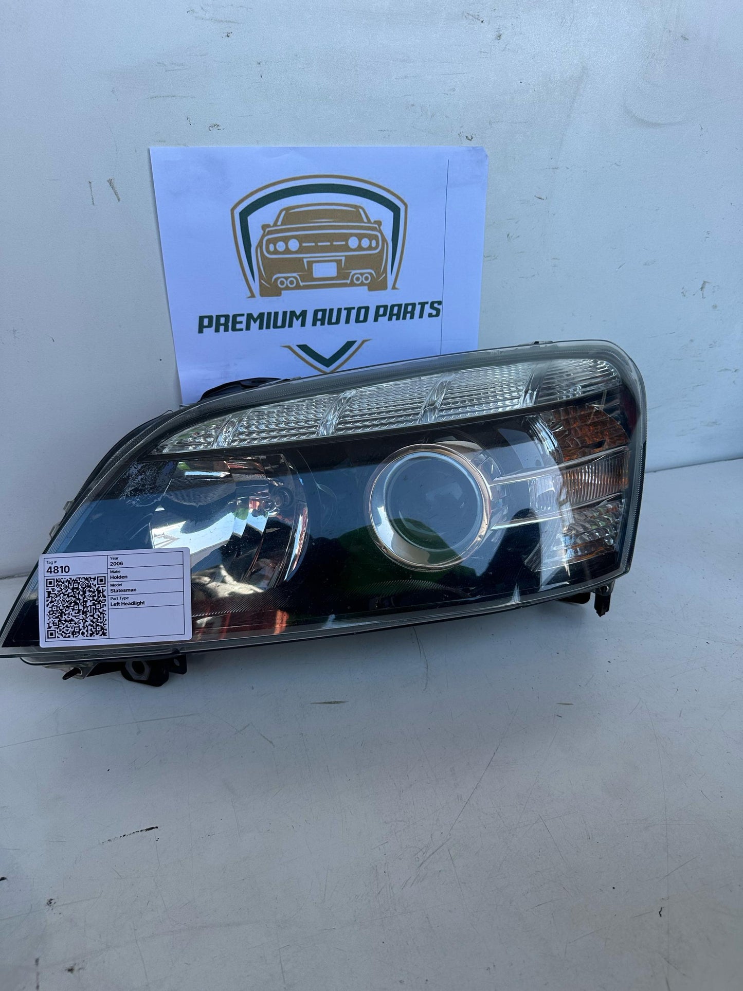 2006  WL Left Headlight