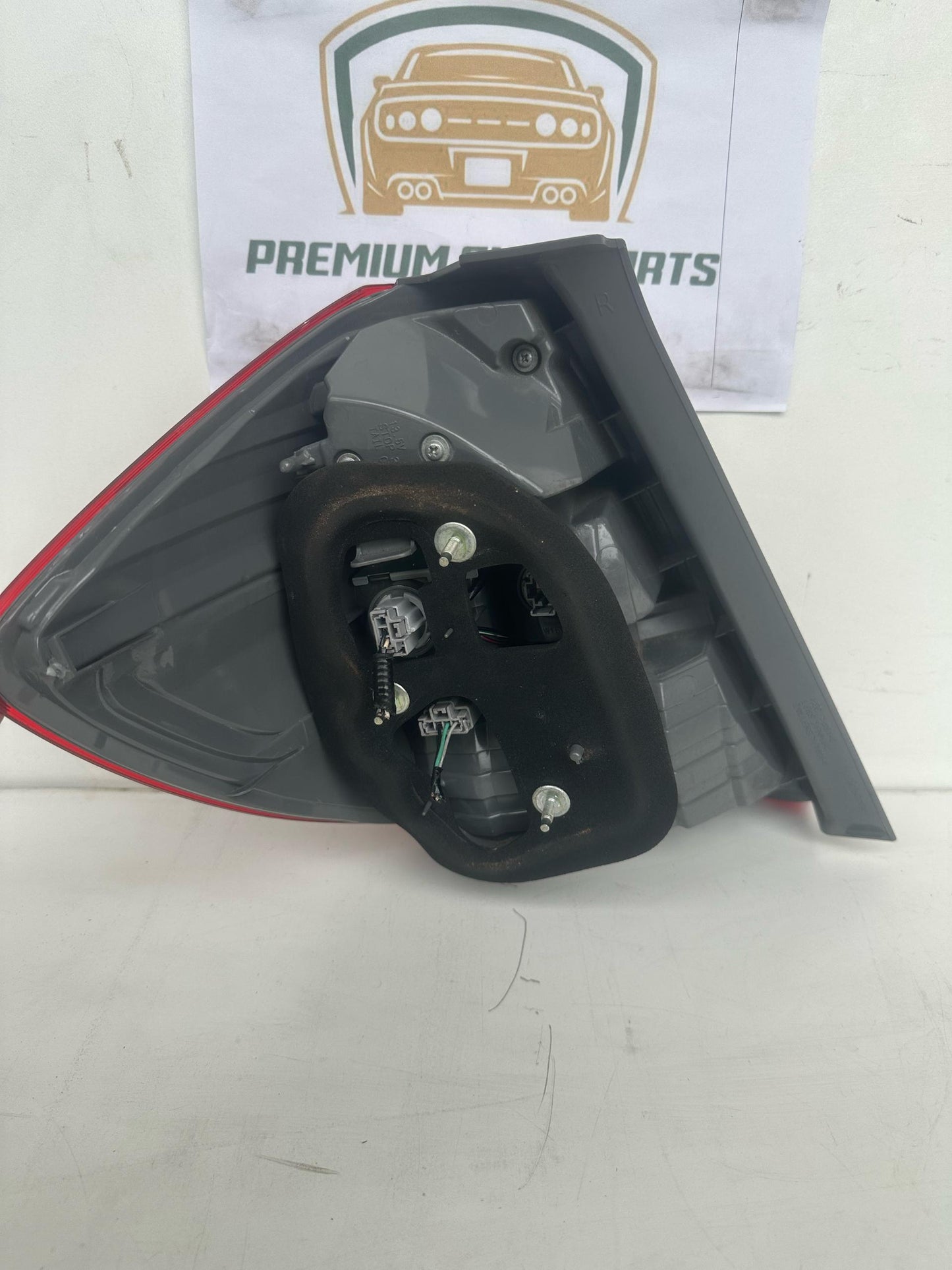 2012  GE Right Taillight