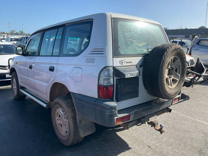 Toyota 
Land Cruiser