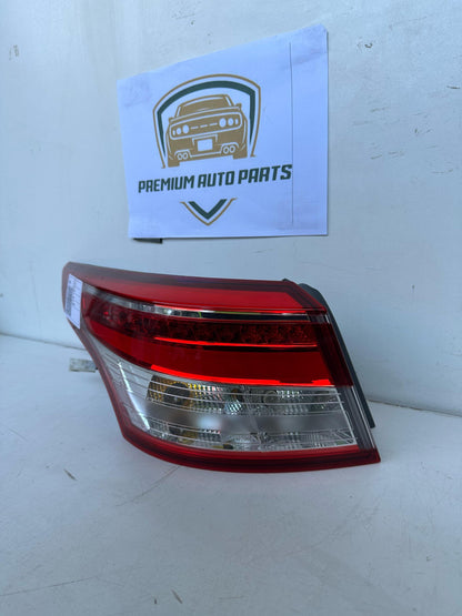 2014   Left Taillight
