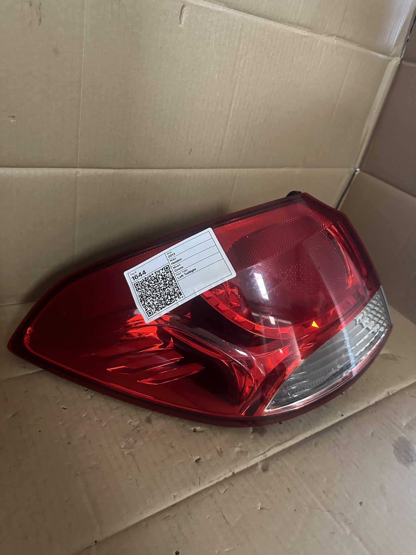 2013  JH Left Taillight