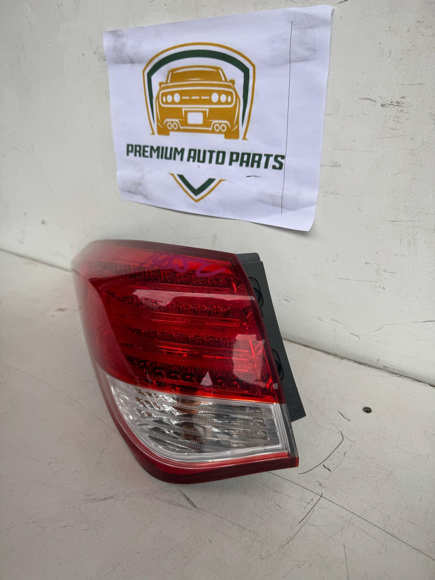 2013  VF Left Taillight