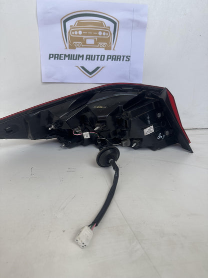 2018   Right Taillight