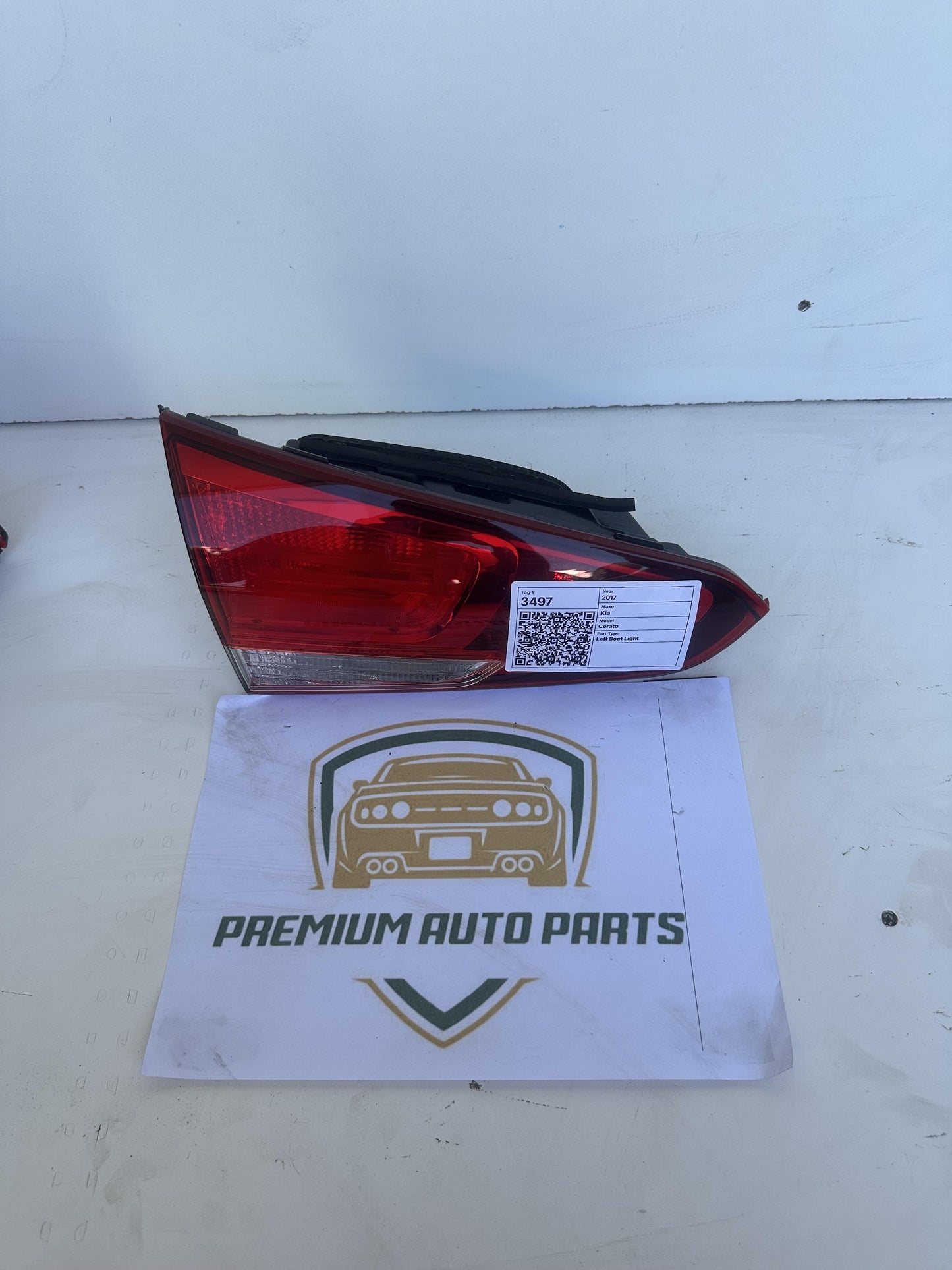 2017  YD Left Boot Light