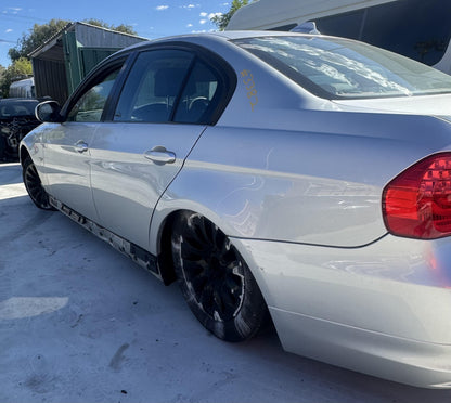 2009 BMW 320i  Station Wagon 
BMW
320i