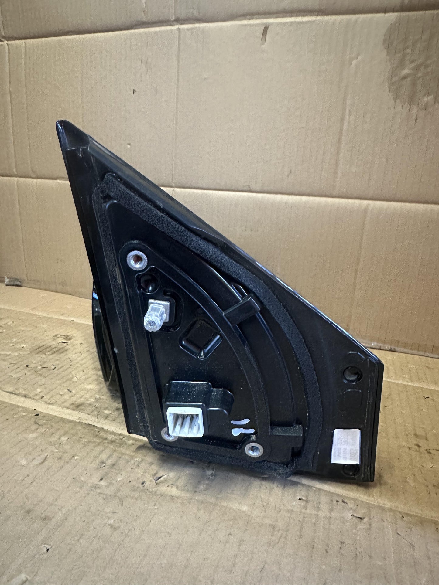 2018  QL Left Door Mirror