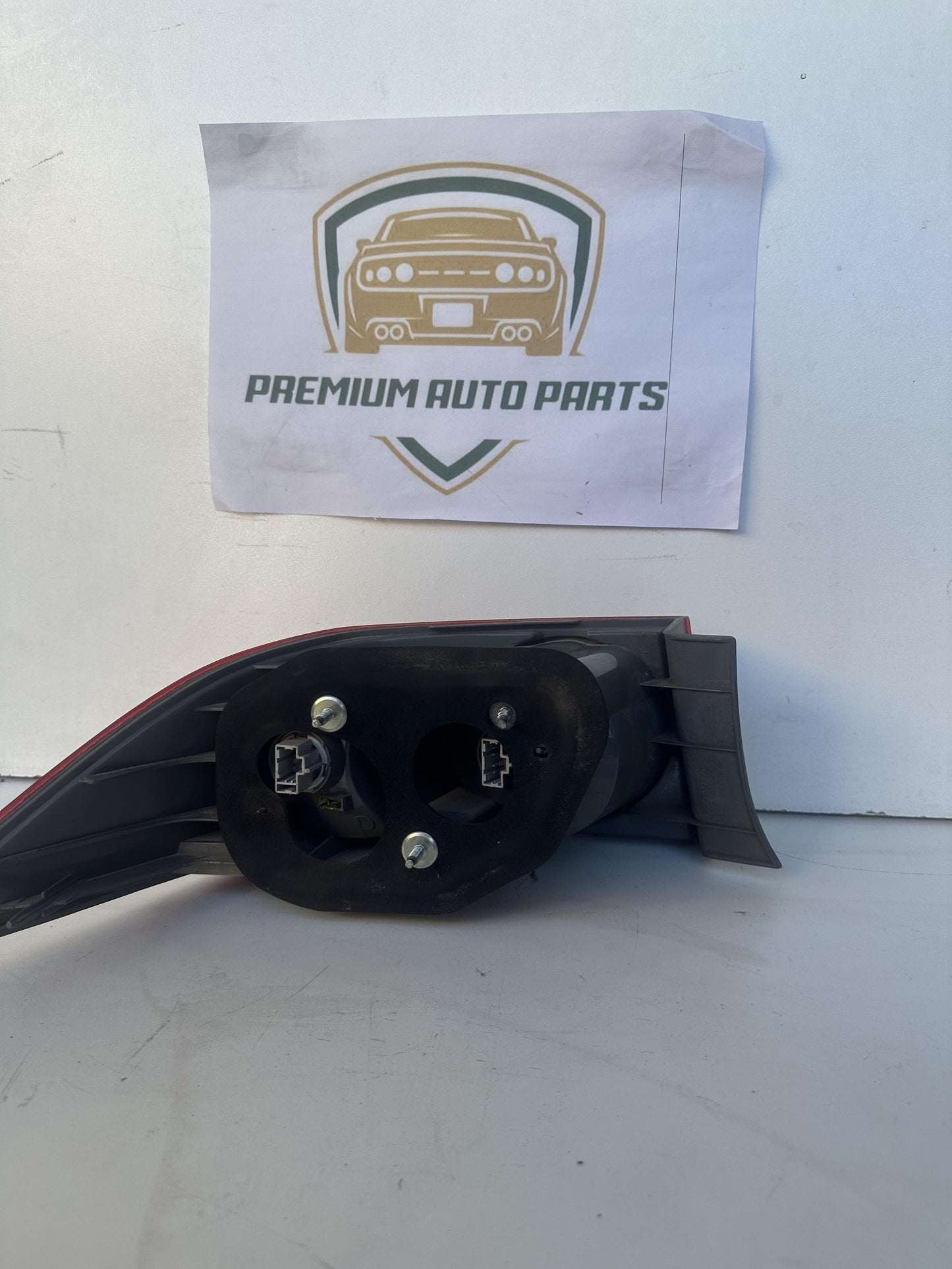 2004   Right Taillight