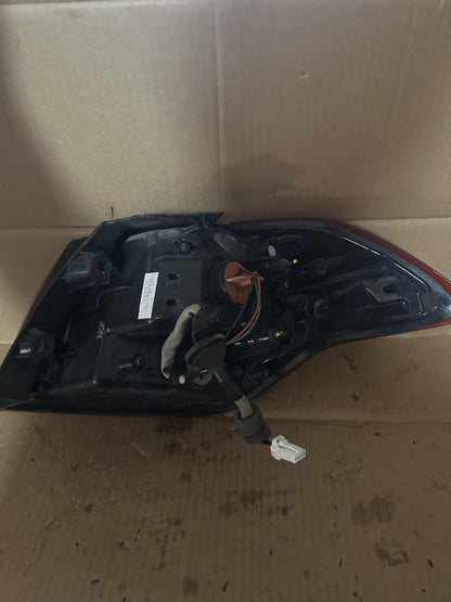 2018  YD Left Taillight