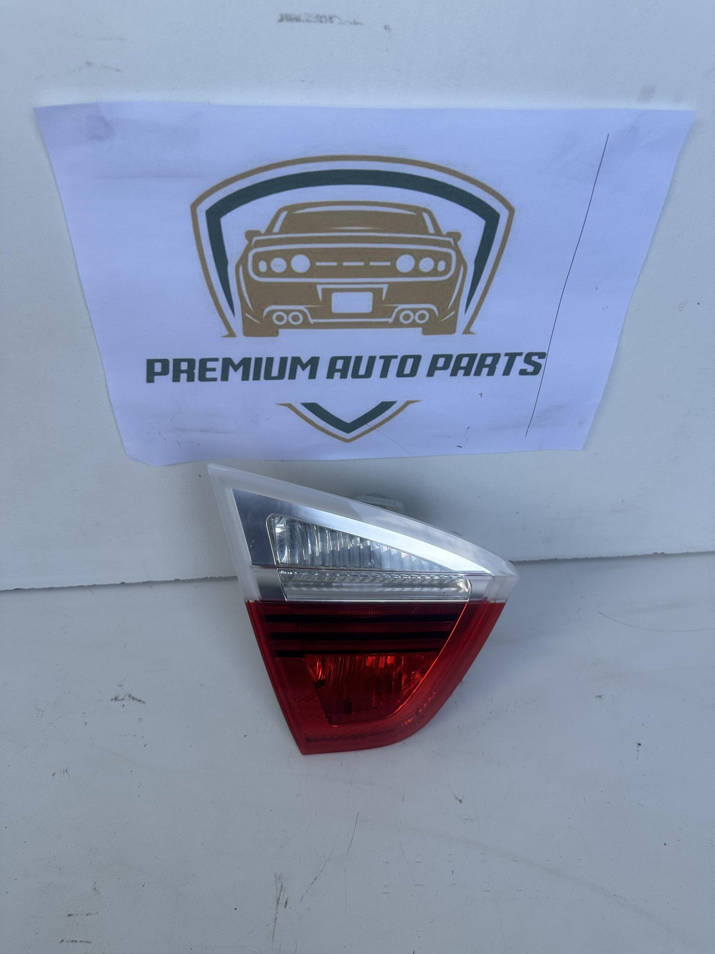 2006   Left Boot Light