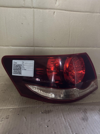 2007   Left Taillight