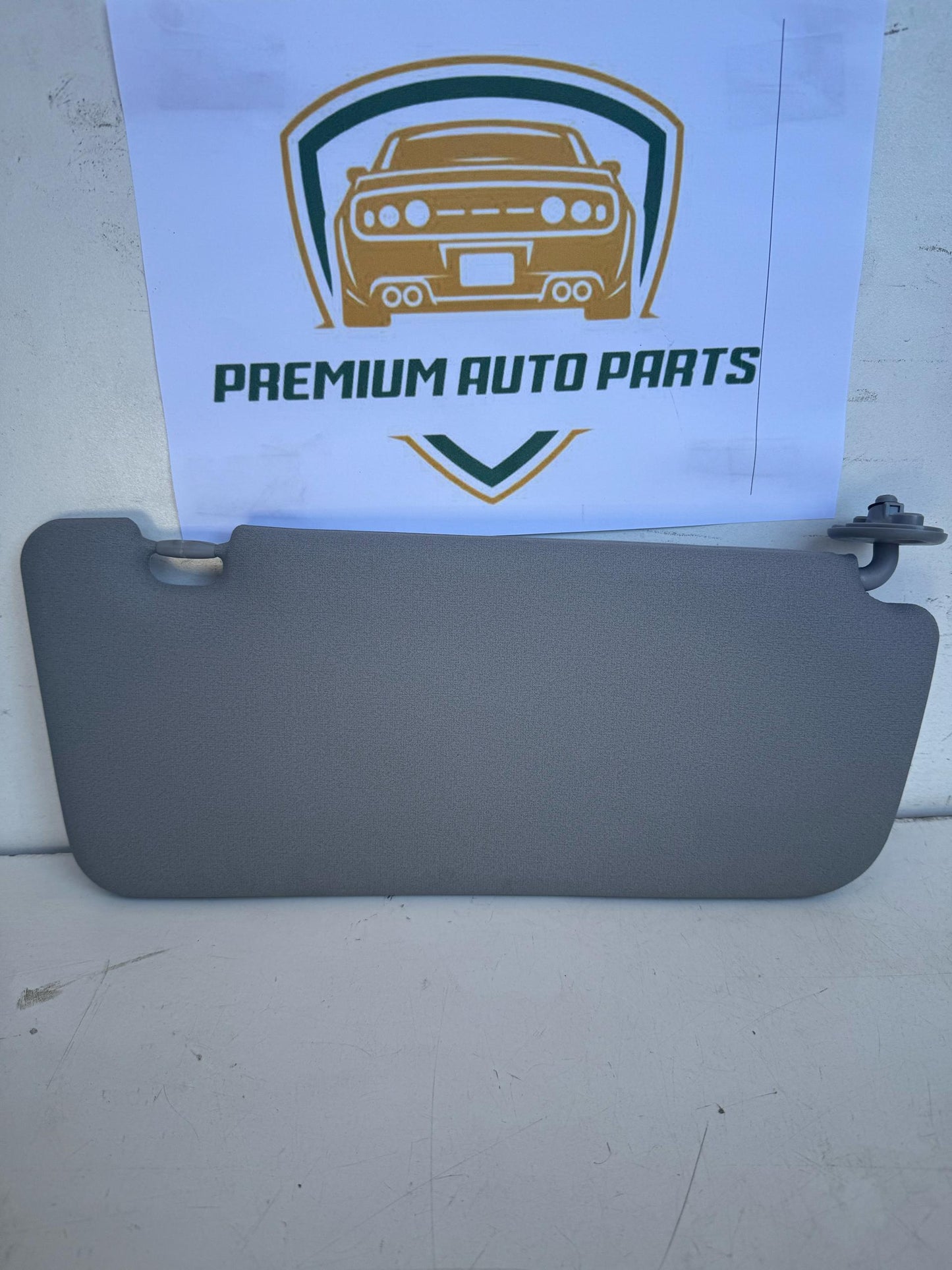 2004   Left Sun Visor