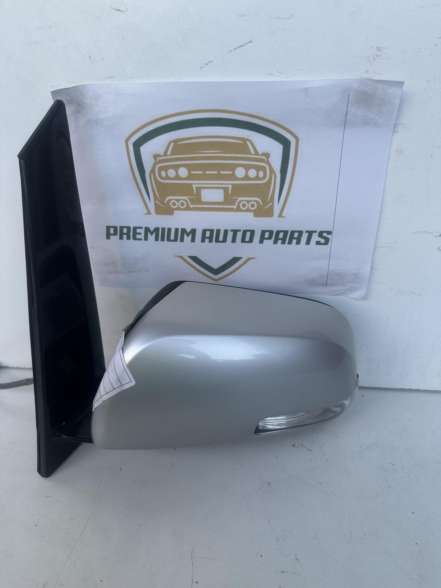 2006  R50 Left Door Mirror
