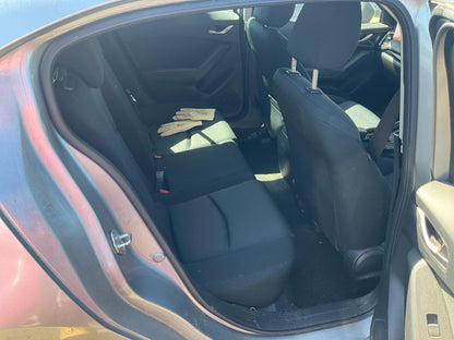 Mazda 
Mazda3