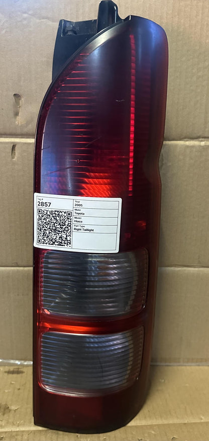 2005   Right Taillight