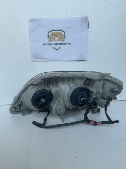 2006   Right Headlight