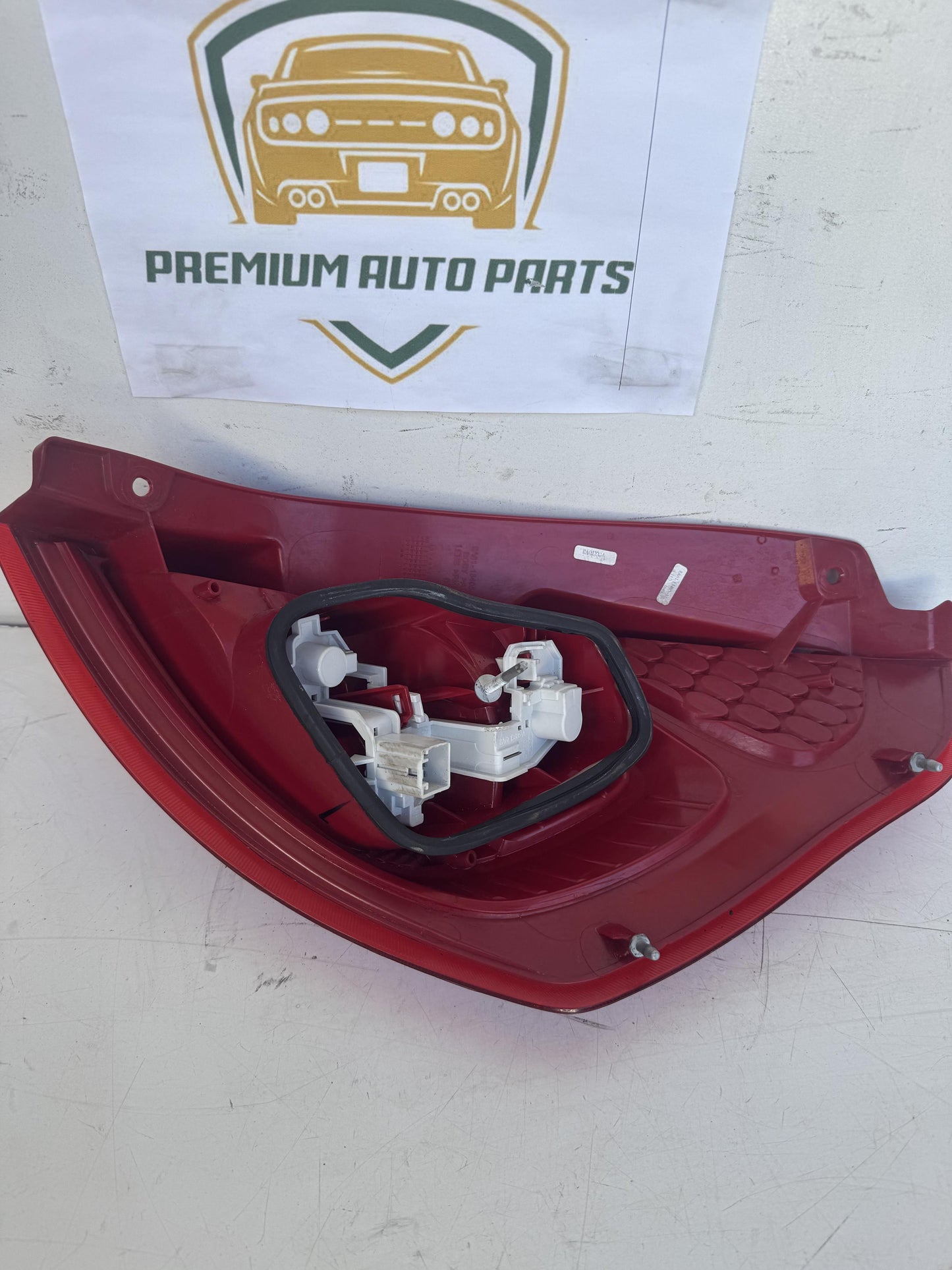 2012   Left Taillight