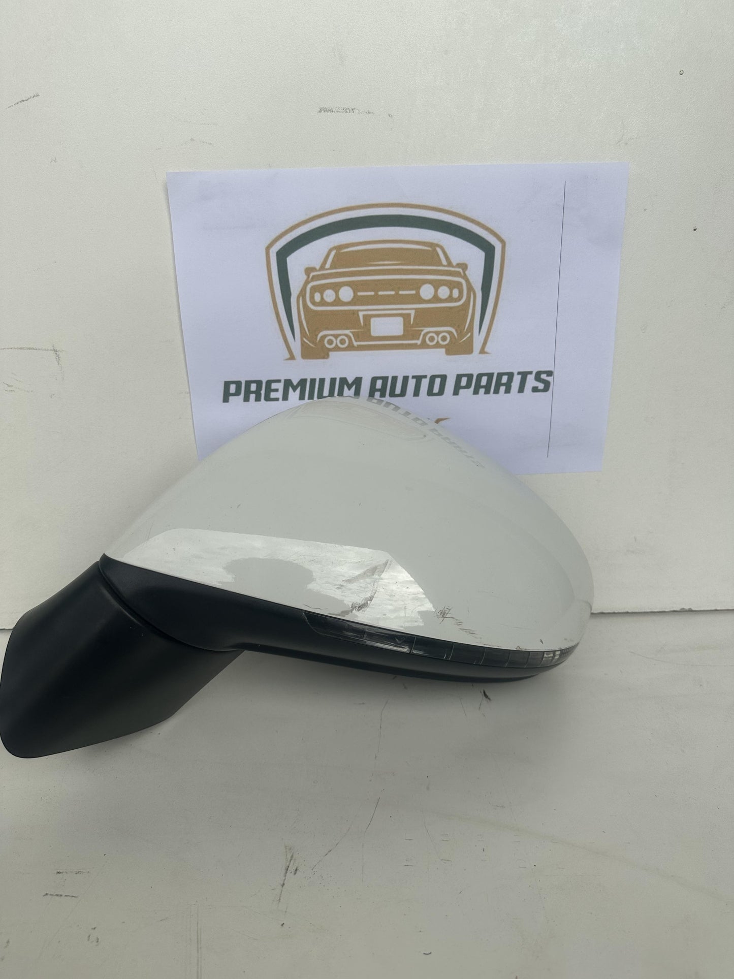 2014  MK2 - 7P Left Door Mirror
