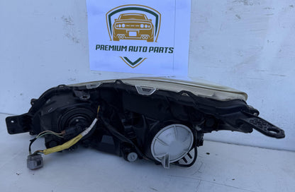 2012  V BM Right Headlight