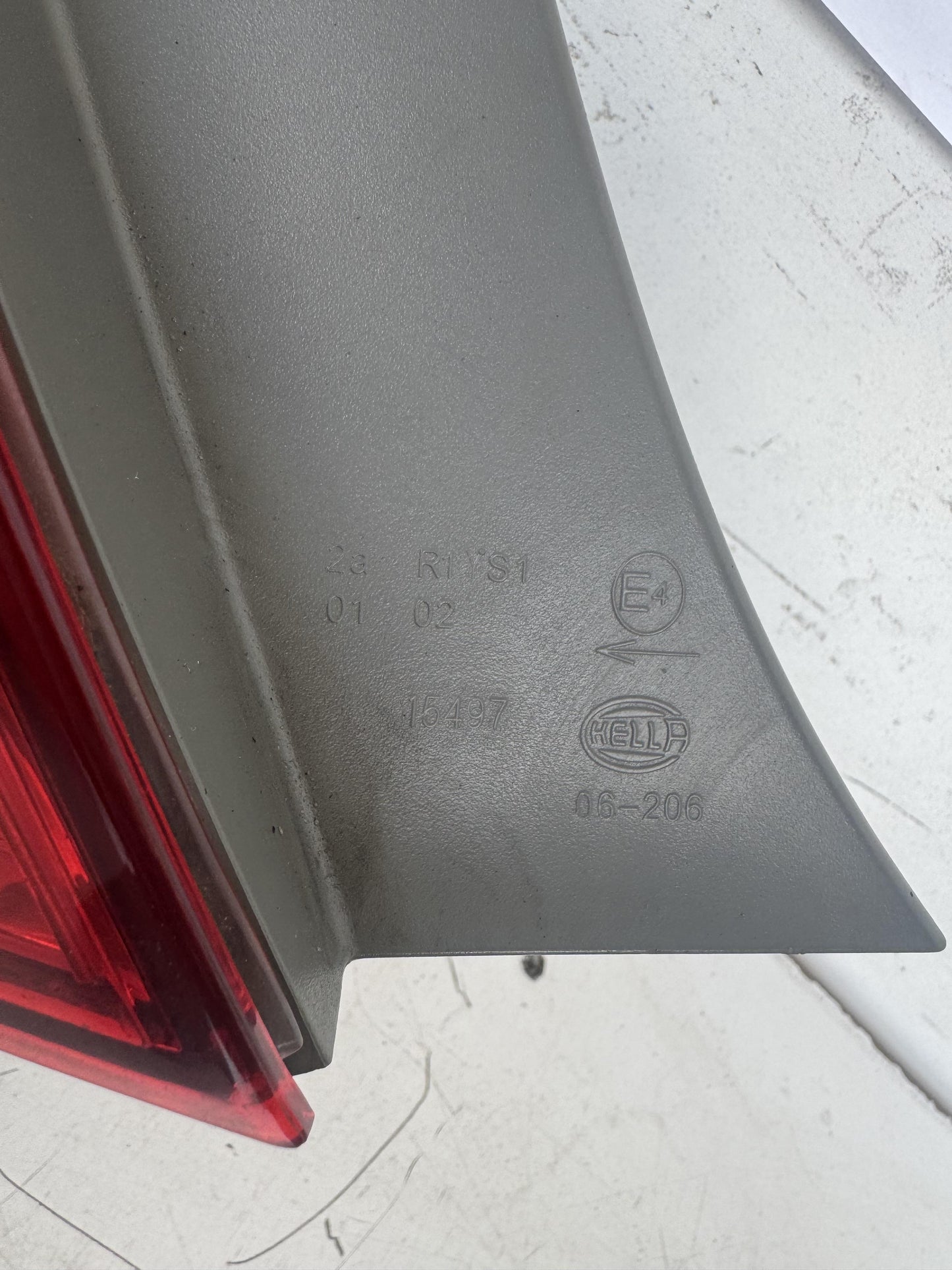 2016   Left Taillight
