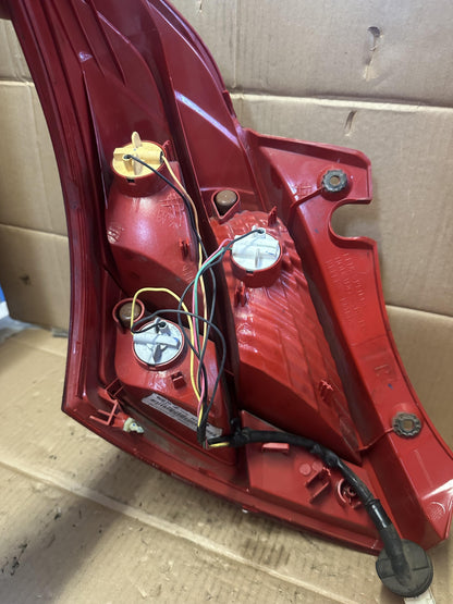 2012   Right Taillight