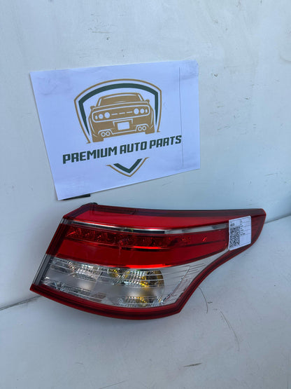 2014   Right Taillight