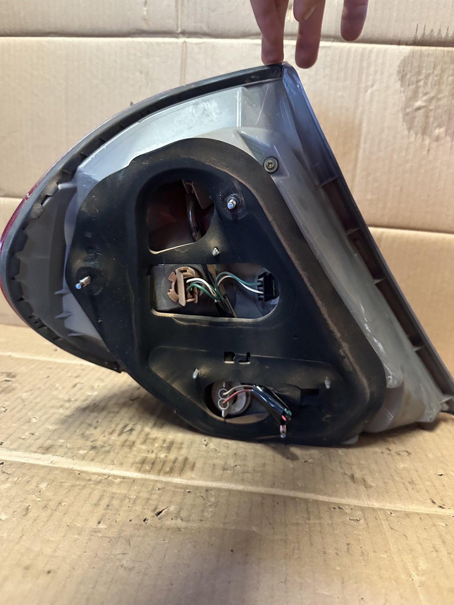 2006  XV30 Right Taillight