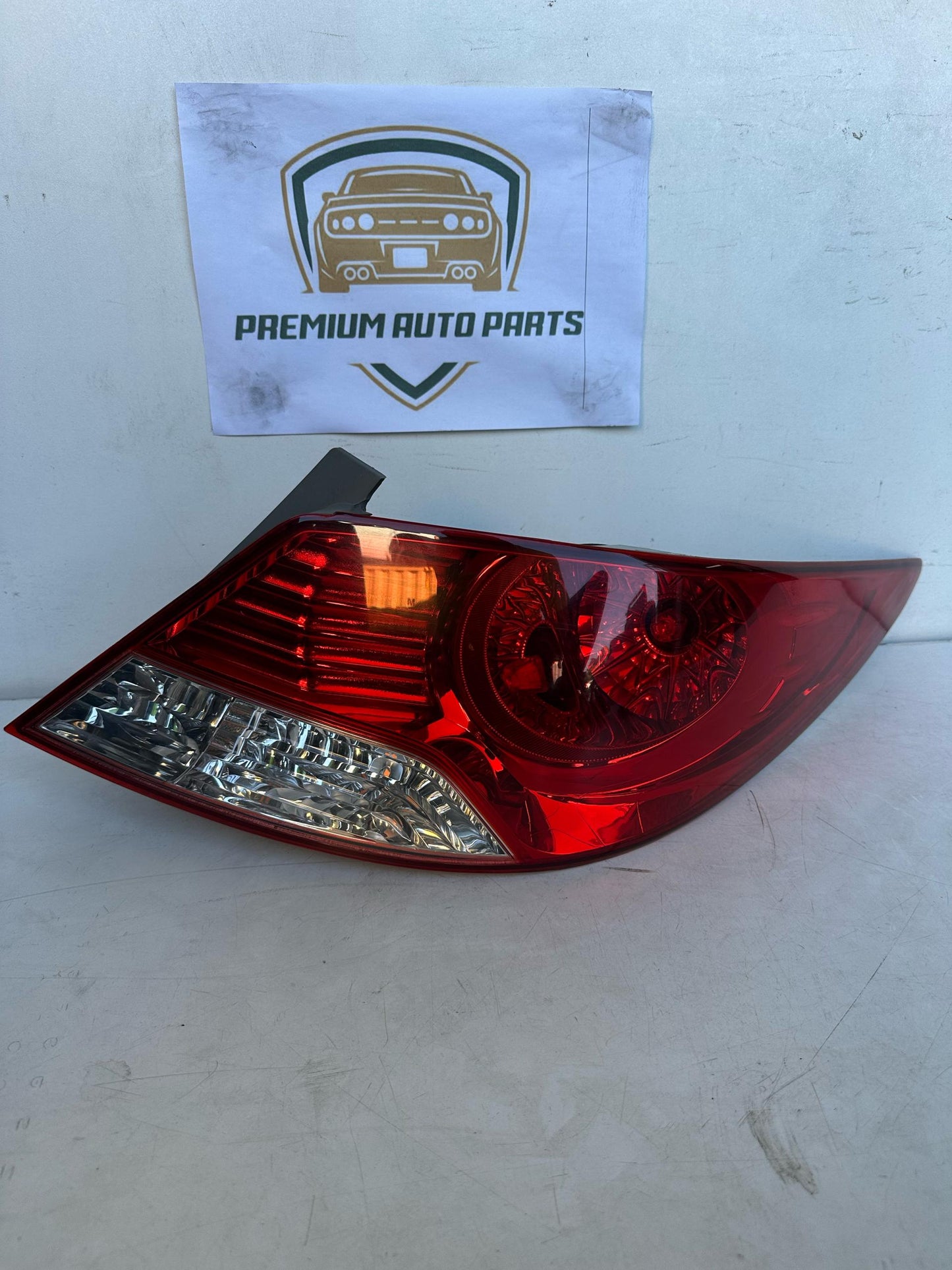2013 Hyundai Accent Right Taillight